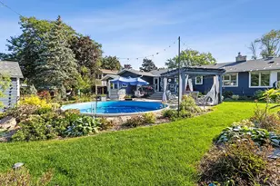 1016 Van Buren St S, Shakopee, MN 55379 - Photo 7