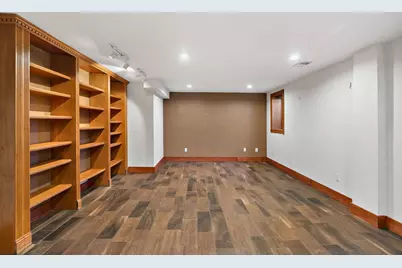 1016 Van Buren Street S, Shakopee, MN 55379 - Photo 27