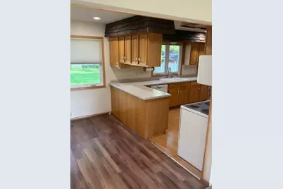 1122 Division Street N, Clara City, MN 56222 - Photo 7