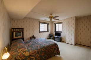 26 10th Street W, Saint Paul, MN 55102 - Photo 5