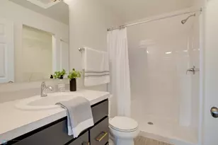 6806 Belding Dr S, Fargo, ND 58104 - Photo 13