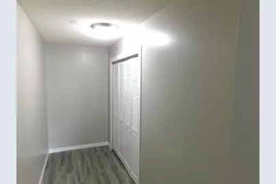 2477 Grenadier Avenue N, Oakdale, MN 55128 - Photo 9