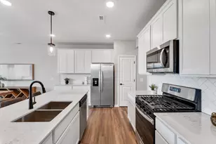 17967 Giants Wy, Lakeville, MN 55044 - Photo 3