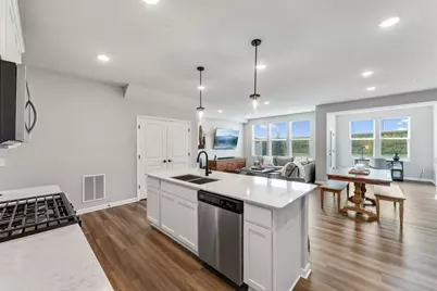 17967 Giants Way, Lakeville, MN 55044 - Photo 5