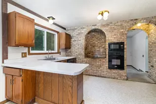 9340 Pierson Lake Dr, Chaska, MN 55318 - Photo 9