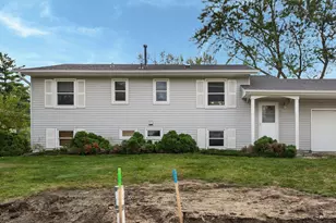 892 Redwell Ln, Apple Valley, MN 55124 - Photo 1