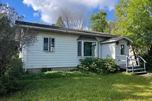 1909 Southern Dr, Virginia, MN 55792 - Photo 1