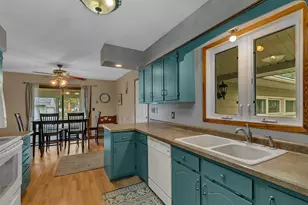 2721 12th Ave NW, Willmar, MN 56201 - Photo 7