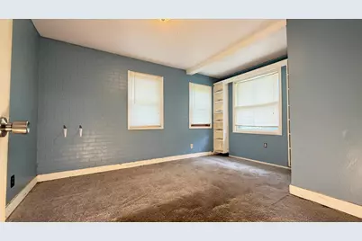 327 20th Ave SW, Rochester, MN 55902 - Photo 5