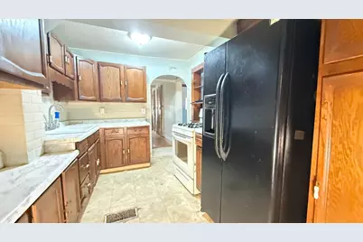 327 20th Ave SW, Rochester, MN 55902 - Photo 9