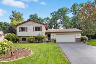 13983 62nd Ave N, Maple Grove, MN 55311 - Photo 1