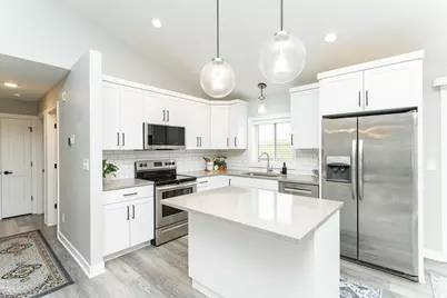 2226 Marvs Lane NE, Stewartville, MN 55976 - Photo 9