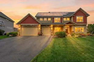 7736 Stafford Trail, Savage, MN 55378 - Photo 3