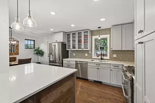 16180 Westgate Dr, Eden Prairie, MN 55344 - Photo 11