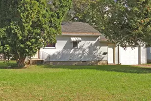 310 4th St NW, Little Falls, MN 56345 - Photo 1