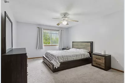 2600 Lockwood Drive, Mendota Heights, MN 55120 - Photo 13