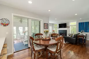 2711 Bent Tree Cir, Hopkins, MN 55305 - Photo 17