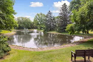 7250 Lewis Ridge Pkwy, Edina, MN 55439 - Photo 35