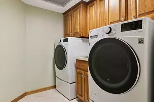 7250 Lewis Ridge Pkwy, Edina, MN 55439 - Photo 21