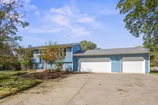 5391 Cottage Ave, White Bear Township, MN 55110 - Photo 1