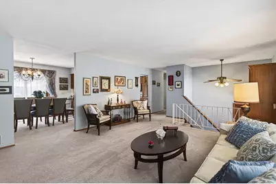 2460 Xylon Avenue N, Golden Valley, MN 55427 - Photo 11