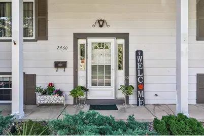 2460 Xylon Avenue N, Golden Valley, MN 55427 - Photo 3