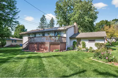 2460 Xylon Avenue N, Golden Valley, MN 55427 - Photo 7