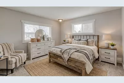 204 E Johnson Street, River Falls, WI 54022 - Photo 7