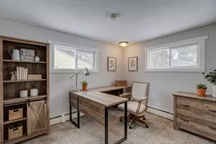 204 E Johnson St, River Falls, WI 54022 - Photo 9