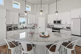 4866 Hampton Cir S, Moorhead, MN 56560 - Photo 9