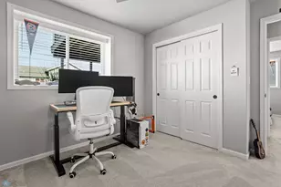 4866 Hampton Cir S, Moorhead, MN 56560 - Photo 37