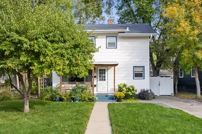 1429 12th Avenue S, Fargo,  58103 - Photo 1