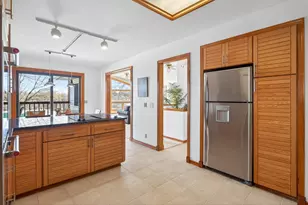 55 Interlachen Dr, Tonka Bay, MN 55331 - Photo 19