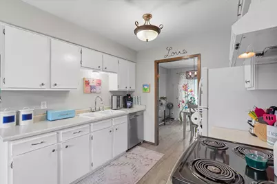 8389 69th Street S, Cottage Grove, MN 55016 - Photo 7