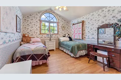 406 7th Street NW, Hinckley, MN 55037 - Photo 33