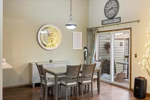 1266 Deercliff Ln, Eagan, MN 55123 - Photo 7