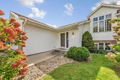 885 Lee Street NE, Owatonna, MN 55060 - Photo 3