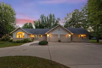 11 W Pleasure Drive, Litchfield, MN 55355 - Photo 1