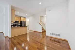 7539 Parkridge Way, Savage, MN 55378 - Photo 5