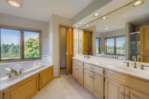 265 Mallard Dr, Shakopee, MN 55379 - Photo 17