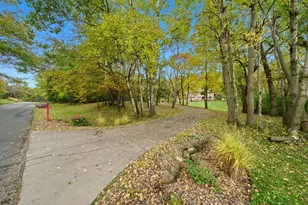 553 Omaha Rd, Hudson, WI 54016 - Photo 31