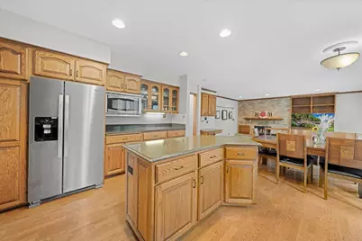 553 Omaha Road, Hudson, WI 54016 - Photo 7