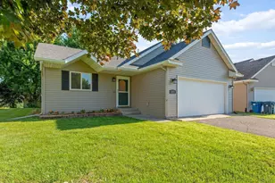 627 Hickory Dr, Saint Joseph, MN 56374 - Photo 1