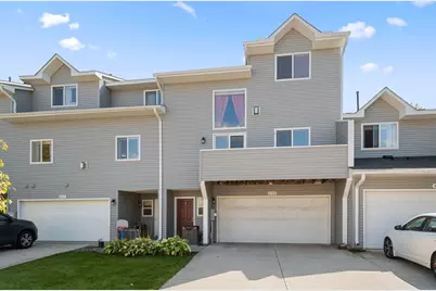 673 Kingfisher Lane #D, Woodbury, MN 55125 - Photo 1