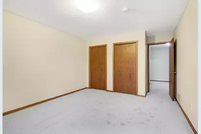 2075 13th Avenue W, Shakopee, MN 55379 - Photo 29