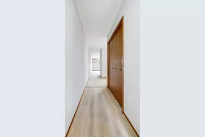 2075 13th Avenue W, Shakopee, MN 55379 - Photo 5