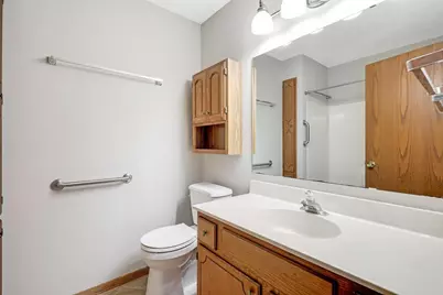 2075 13th Avenue W, Shakopee, MN 55379 - Photo 27