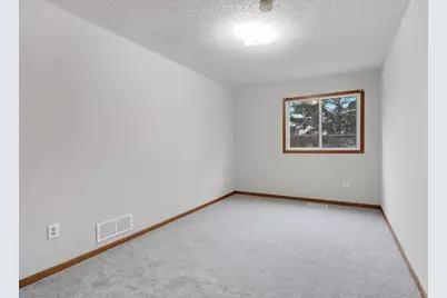 2075 13th Avenue W, Shakopee, MN 55379 - Photo 31