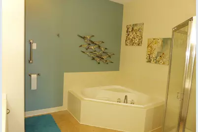 900 S Lakeshore Drive #108, Lake City, MN 55041 - Photo 9