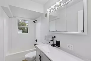 210 N Renville St, Winthrop, MN 55396 - Photo 11